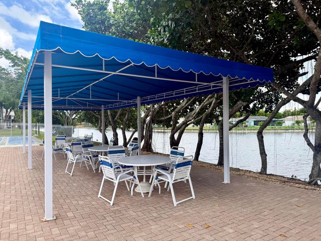 9081 Lime Bay Boulevard 115, Tamarac, FL 33321