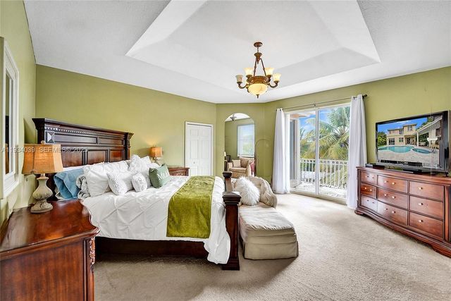 5337 SW 131st Ter, Miramar, FL 33027