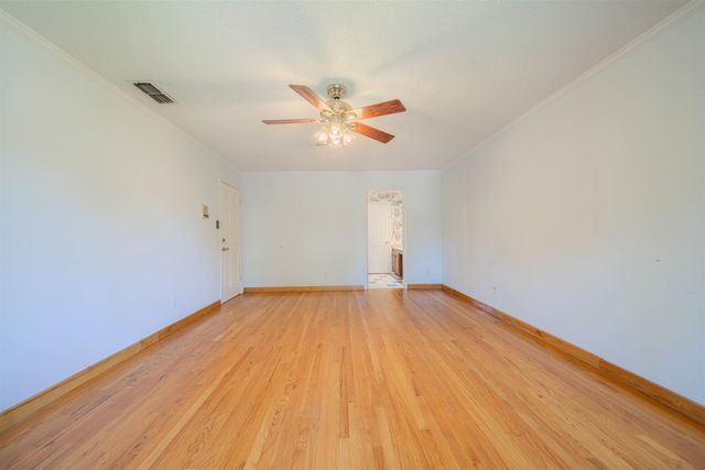1416 Lazy Ln, Longview, TX 75604