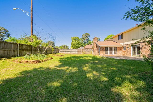1416 Lazy Ln, Longview, TX 75604