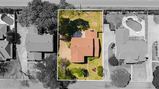 1416 Lazy Ln, Longview, TX 75604
