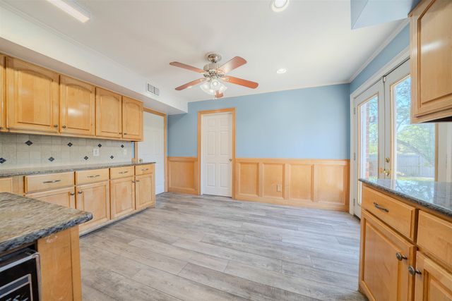 1416 Lazy Ln, Longview, TX 75604