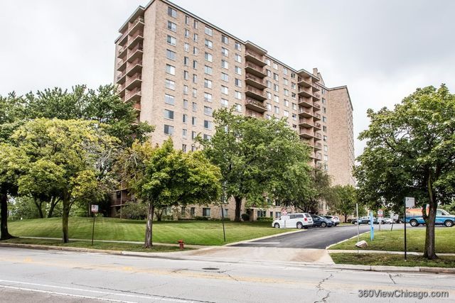 6833 N Kedzie Avenue 801, Chicago, IL 60645
