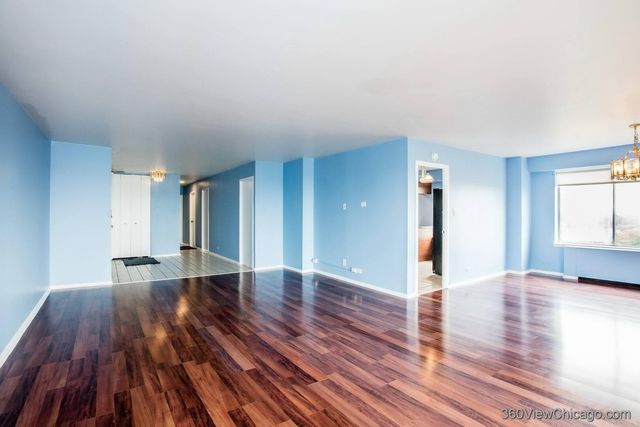 6833 N Kedzie Avenue 801, Chicago, IL 60645