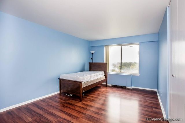 6833 N Kedzie Avenue 801, Chicago, IL 60645