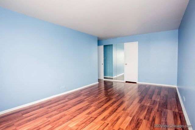 6833 N Kedzie Avenue 801, Chicago, IL 60645