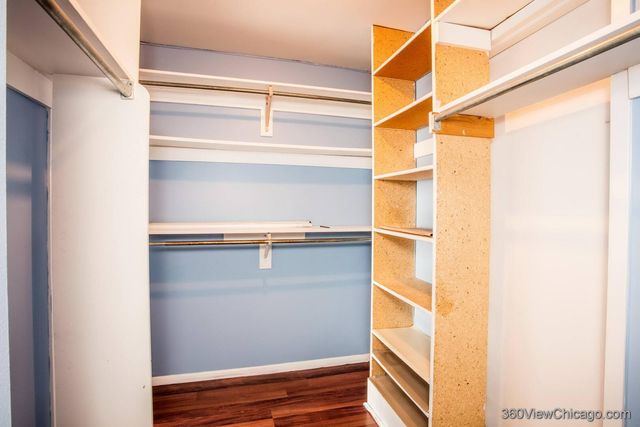 6833 N Kedzie Avenue 801, Chicago, IL 60645