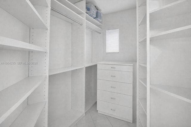 3500 Island Boulevard D201, Aventura, FL 33160