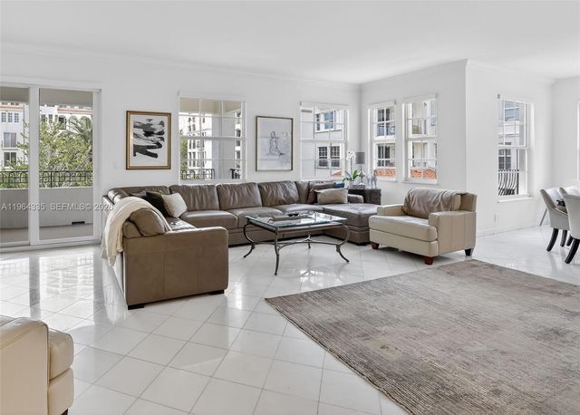 3500 Island Boulevard D201, Aventura, FL 33160