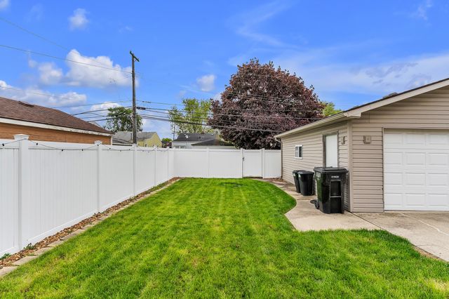917 9th Street, Wyandotte, MI 48192