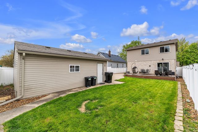 917 9th Street, Wyandotte, MI 48192