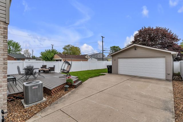 917 9th Street, Wyandotte, MI 48192