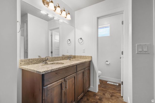 8044 N CLYDESDALE DR, Eagle Mountain, UT 84005
