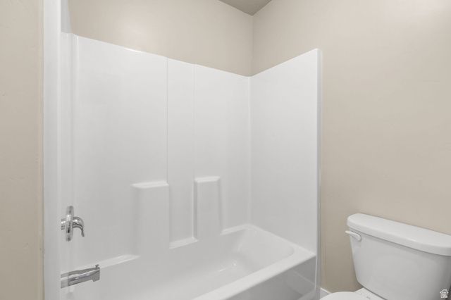 8044 N CLYDESDALE DR, Eagle Mountain, UT 84005
