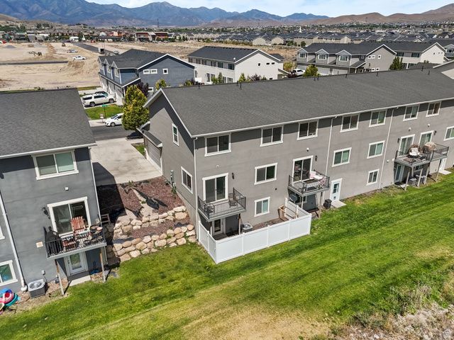 8044 N CLYDESDALE DR, Eagle Mountain, UT 84005