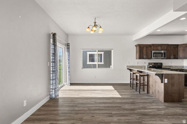 8044 N CLYDESDALE DR, Eagle Mountain, UT 84005