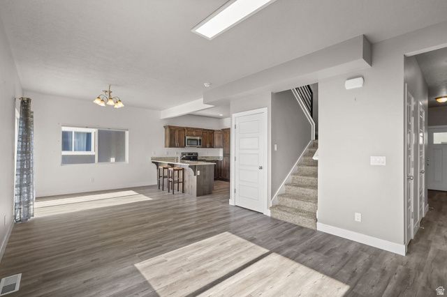 8044 N CLYDESDALE DR, Eagle Mountain, UT 84005