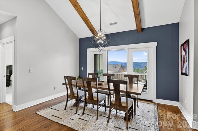 70 Copper Creek Lane, Hendersonville, NC 28739