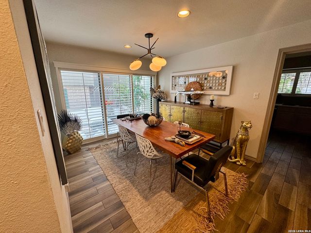 16207 GARDEN OAKS ST, San Antonio, TX 78232