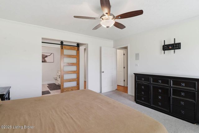 7206 Hollow Creek Rd, Louisville, KY 40228