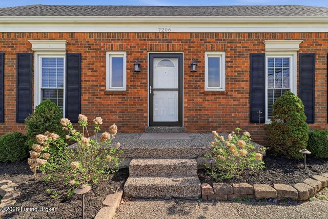 7206 Hollow Creek Rd, Louisville, KY 40228