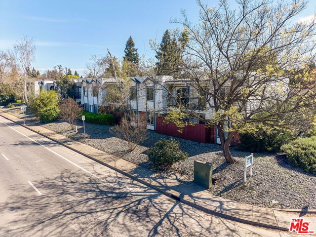 931 W East Avenue, Chico, CA 95926