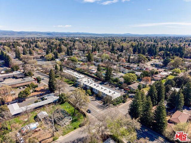 931 W East Avenue, Chico, CA 95926