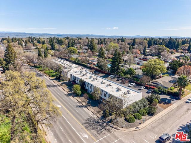 931 W East Avenue, Chico, CA 95926