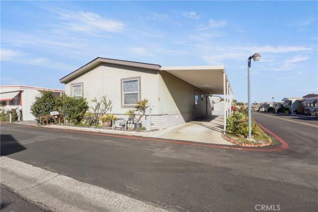 14362 BUSHARD ST 17, Westminster, CA 92683