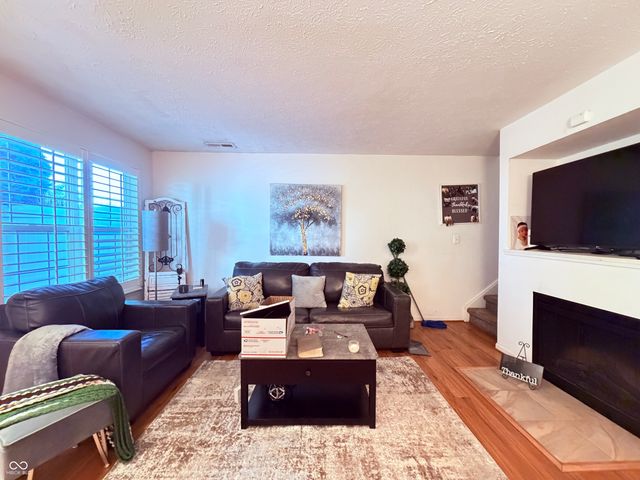 4950 Potomac Square Way 6, Indianapolis, IN 46268