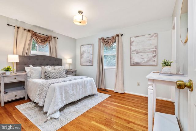 8520 PEPPERDINE DR, Vienna, VA 22180