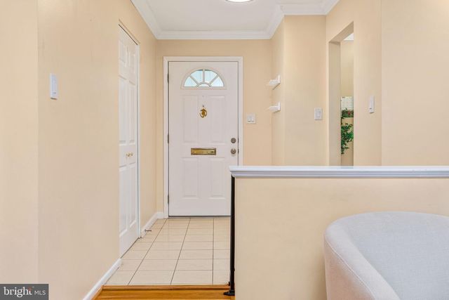 8520 PEPPERDINE DR, Vienna, VA 22180