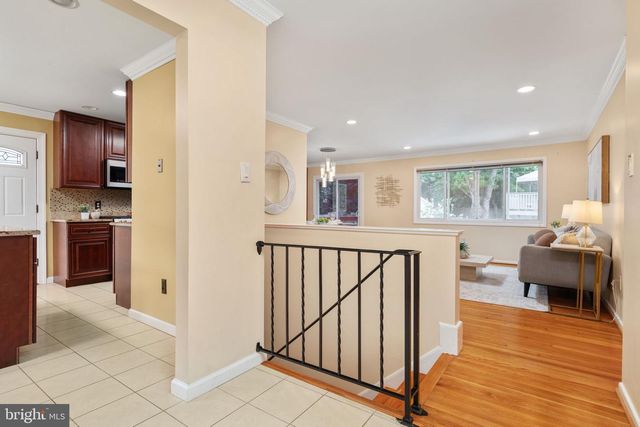 8520 PEPPERDINE DR, Vienna, VA 22180