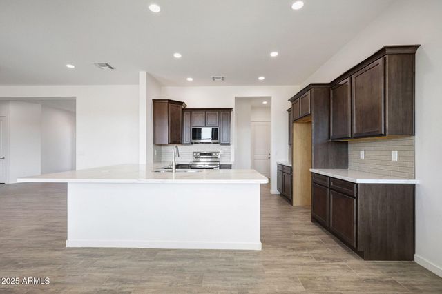 30714 N 228TH Avenue N, Wittmann, AZ 85361