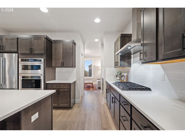 17671 Sw COBB Ln, Beaverton, OR 97007