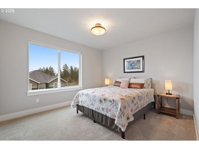 17671 Sw COBB Ln, Beaverton, OR 97007