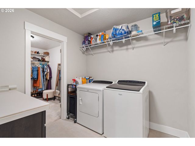 17671 Sw COBB Ln, Beaverton, OR 97007