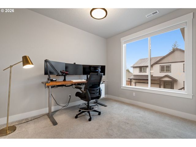 17671 Sw COBB Ln, Beaverton, OR 97007