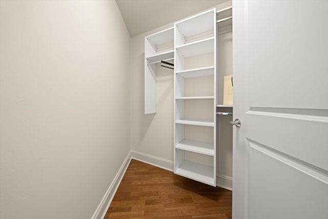 850 N Lake Shore Drive 305, Chicago, IL 60611