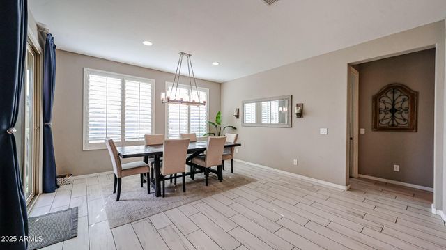 10749 W Paso Trail, Peoria, AZ 85383