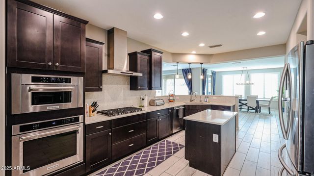 10749 W Paso Trail, Peoria, AZ 85383