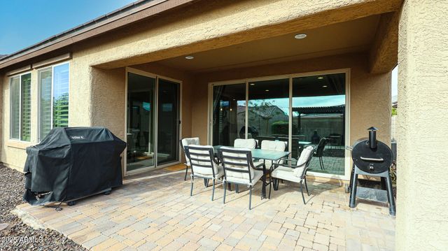 10749 W Paso Trail, Peoria, AZ 85383