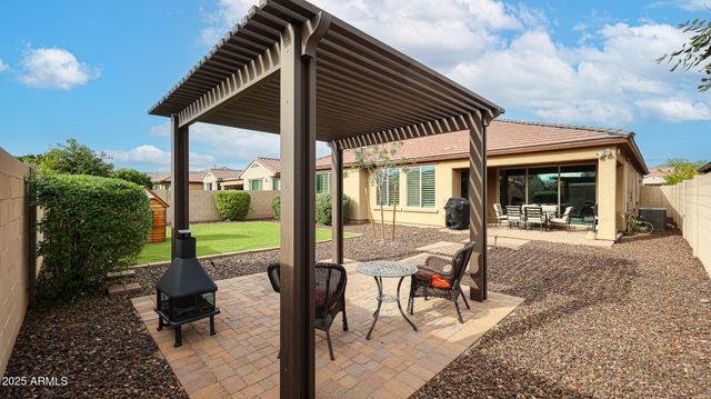 10749 W Paso Trail, Peoria, AZ 85383