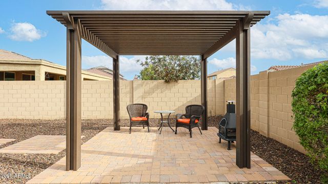 10749 W Paso Trail, Peoria, AZ 85383