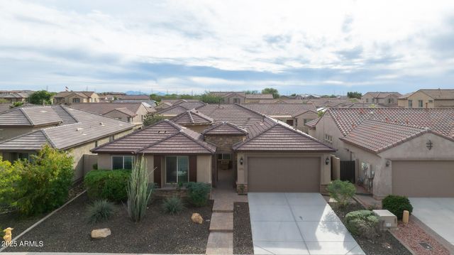 10749 W Paso Trail, Peoria, AZ 85383