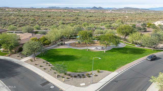 10749 W Paso Trail, Peoria, AZ 85383