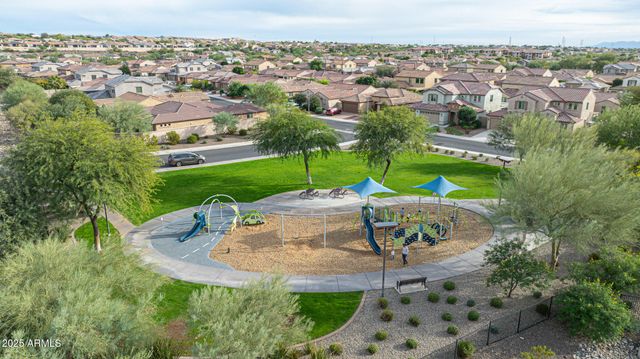 10749 W Paso Trail, Peoria, AZ 85383