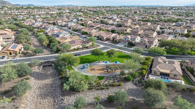 10749 W Paso Trail, Peoria, AZ 85383