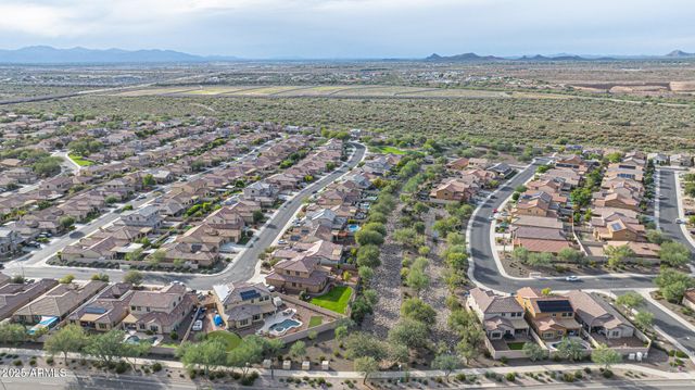 10749 W Paso Trail, Peoria, AZ 85383