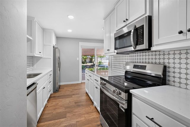 5618 NW Eisenhower Dr, Lawton, OK 73505